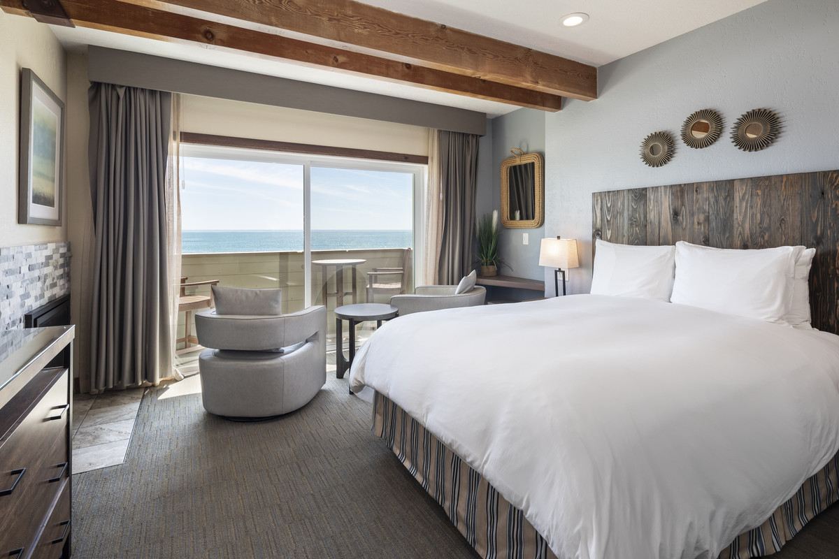 Cyrprus Inn Cypress Inn Accommodations | Bed and Breakfast | Half Moon Bay, CA ...